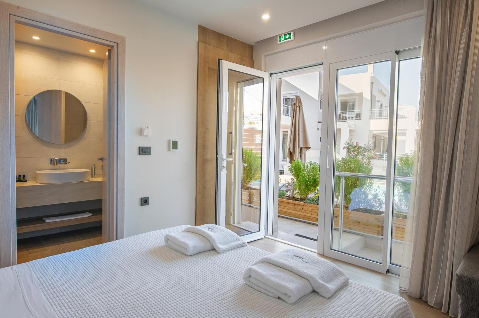 Almiriki Chios Rooms & Apartments Lithion Экстерьер фото
